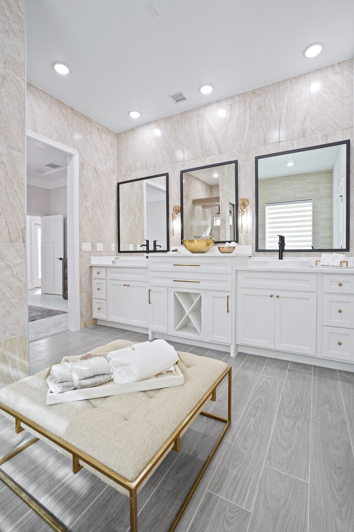 Primary Bath &mdash; Diamond Homes, El Paso