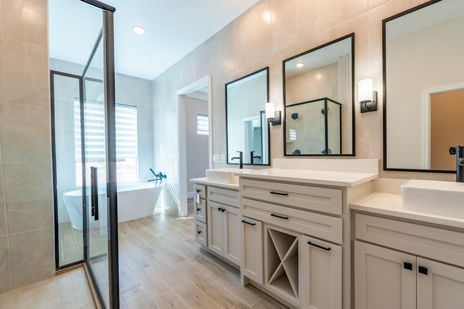 Primary Bath &mdash; Diamond Homes