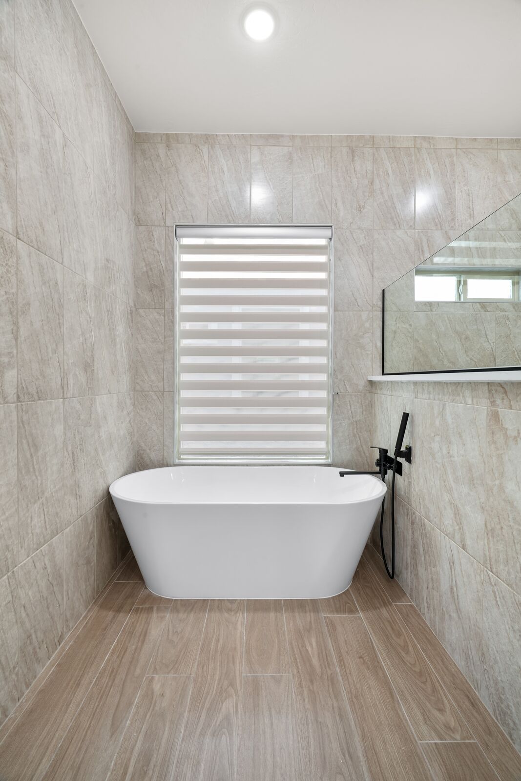 Primary Bath &mdash; Diamond Homes