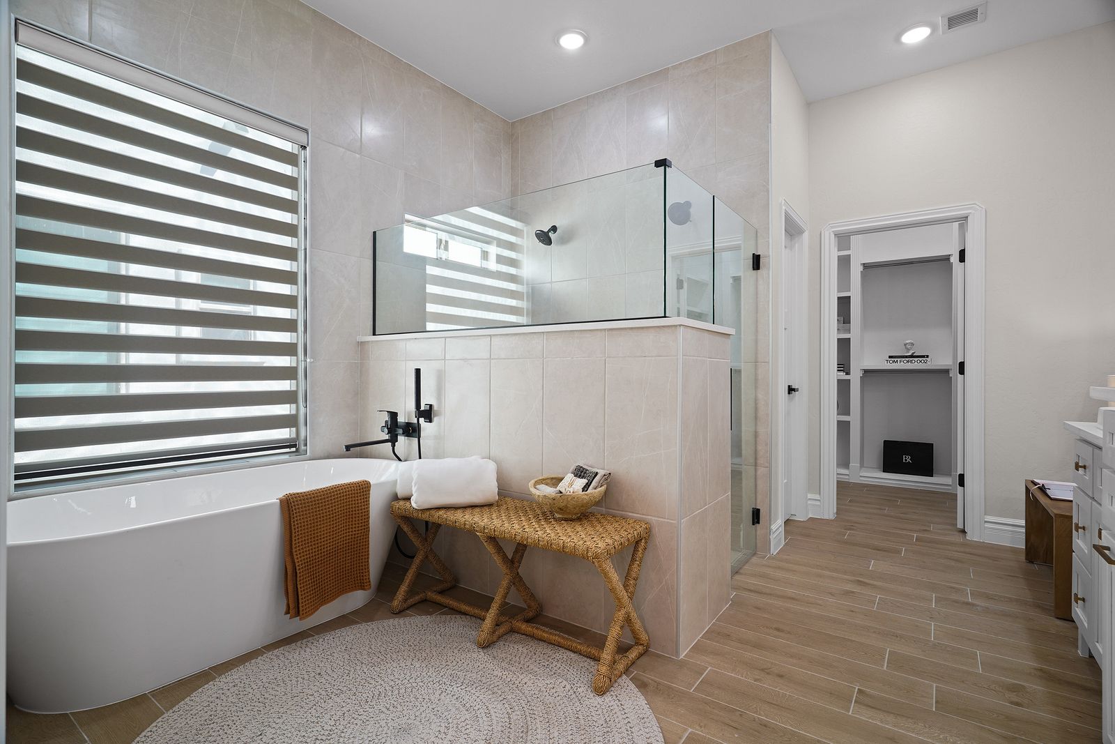 Primary Bath &mdash; Diamond Homes