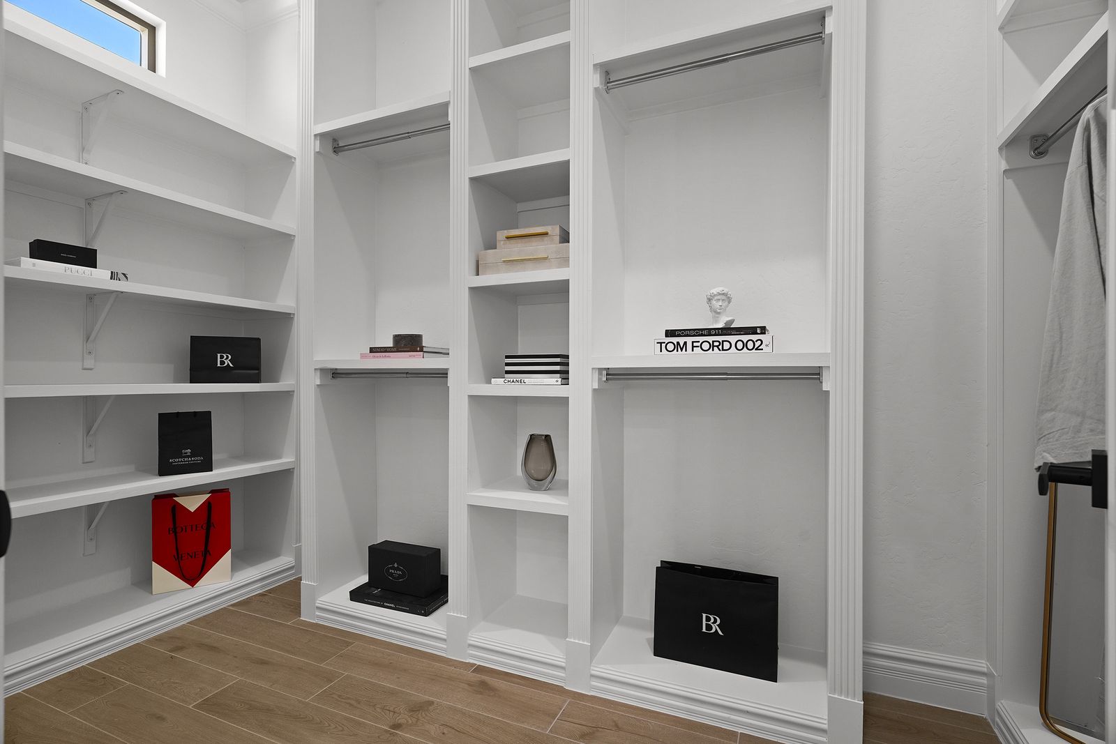 Primary Closet &mdash; Diamond Homes