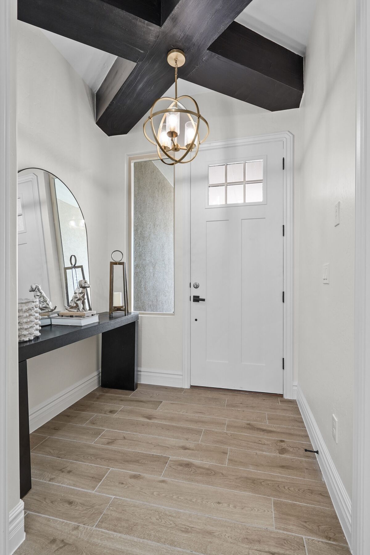 Entry &mdash; Diamond Homes, El Paso