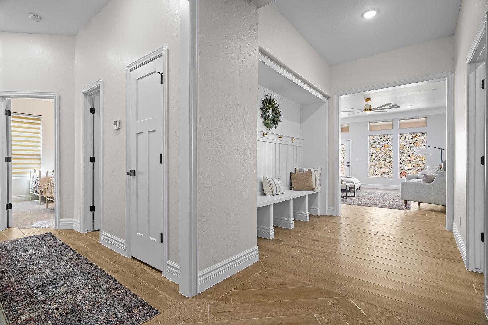 Entry &mdash; Diamond Homes