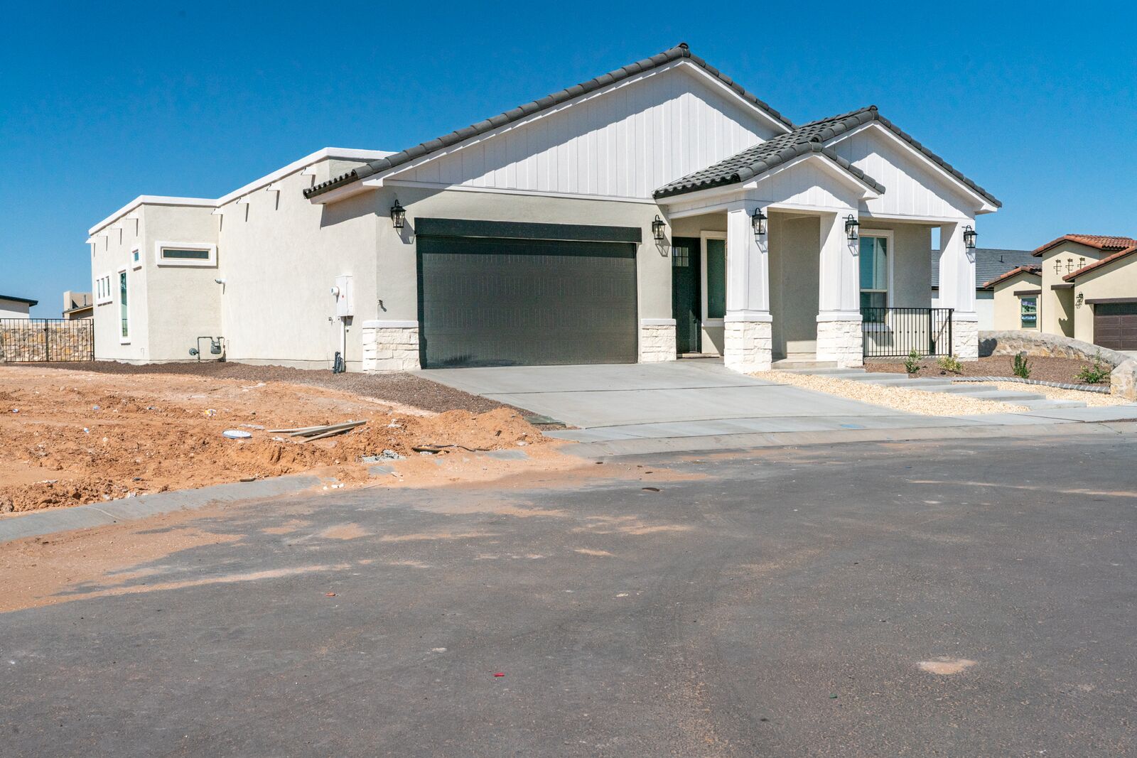 Exterior &mdash; Diamond Homes