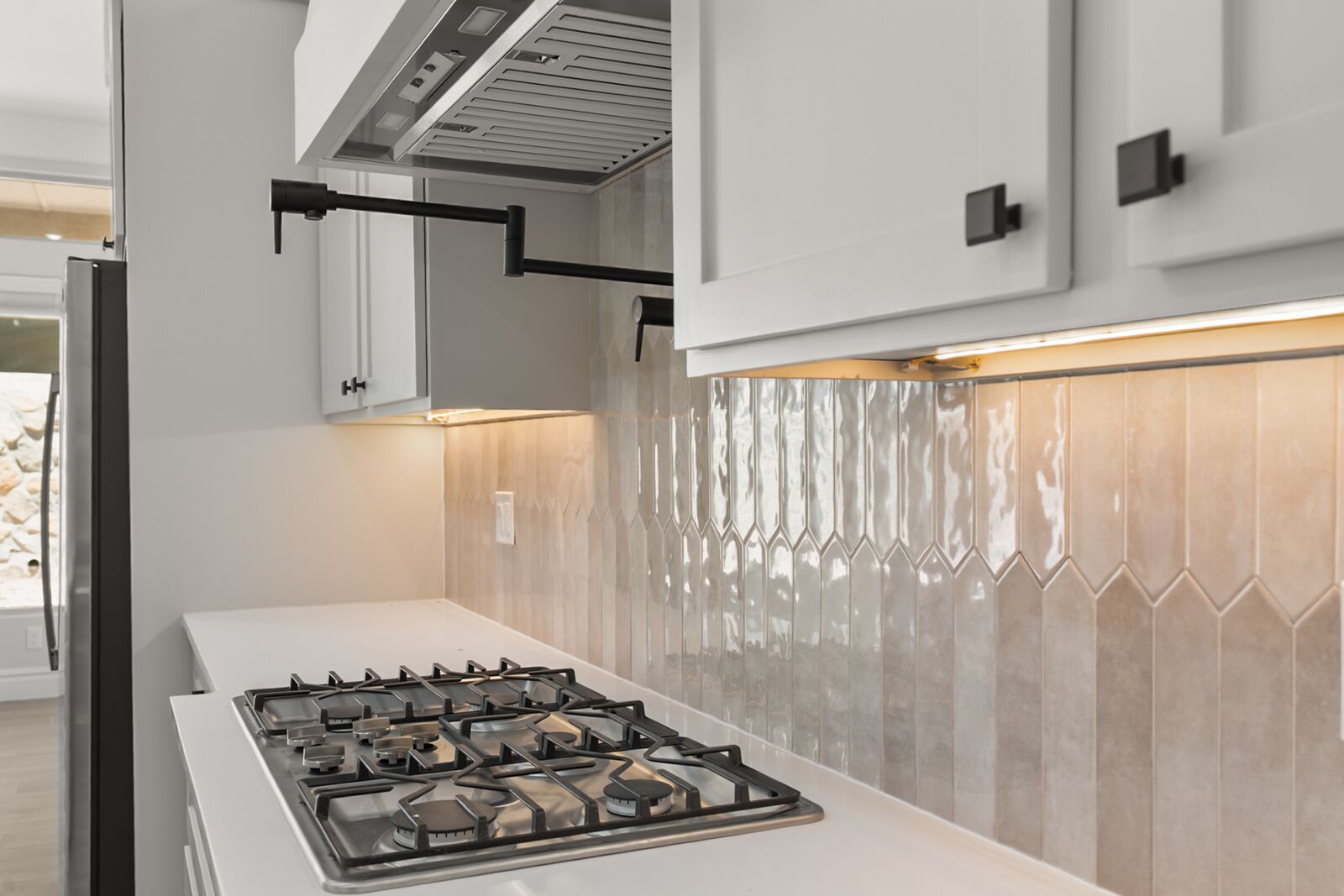 Kitchen &mdash; Diamond Homes