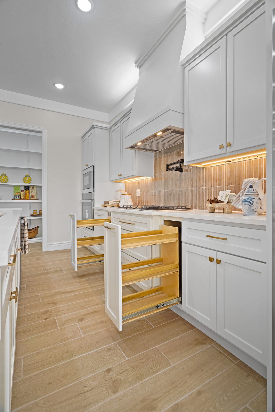 Kitchen &mdash; Diamond Homes