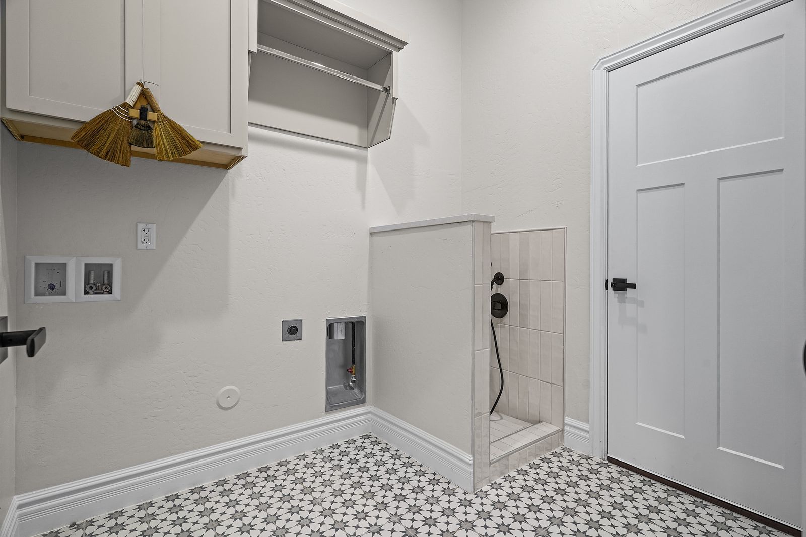 Laundry &mdash; Diamond Homes
