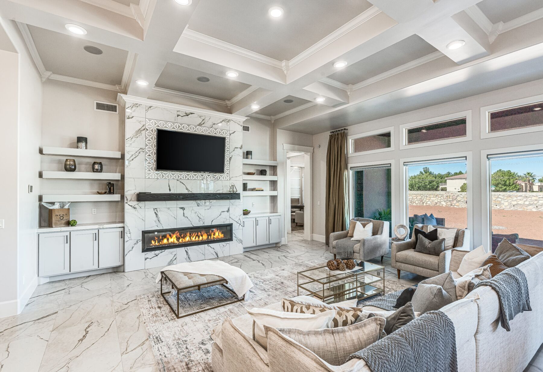 Living &mdash; Diamond Homes, El Paso