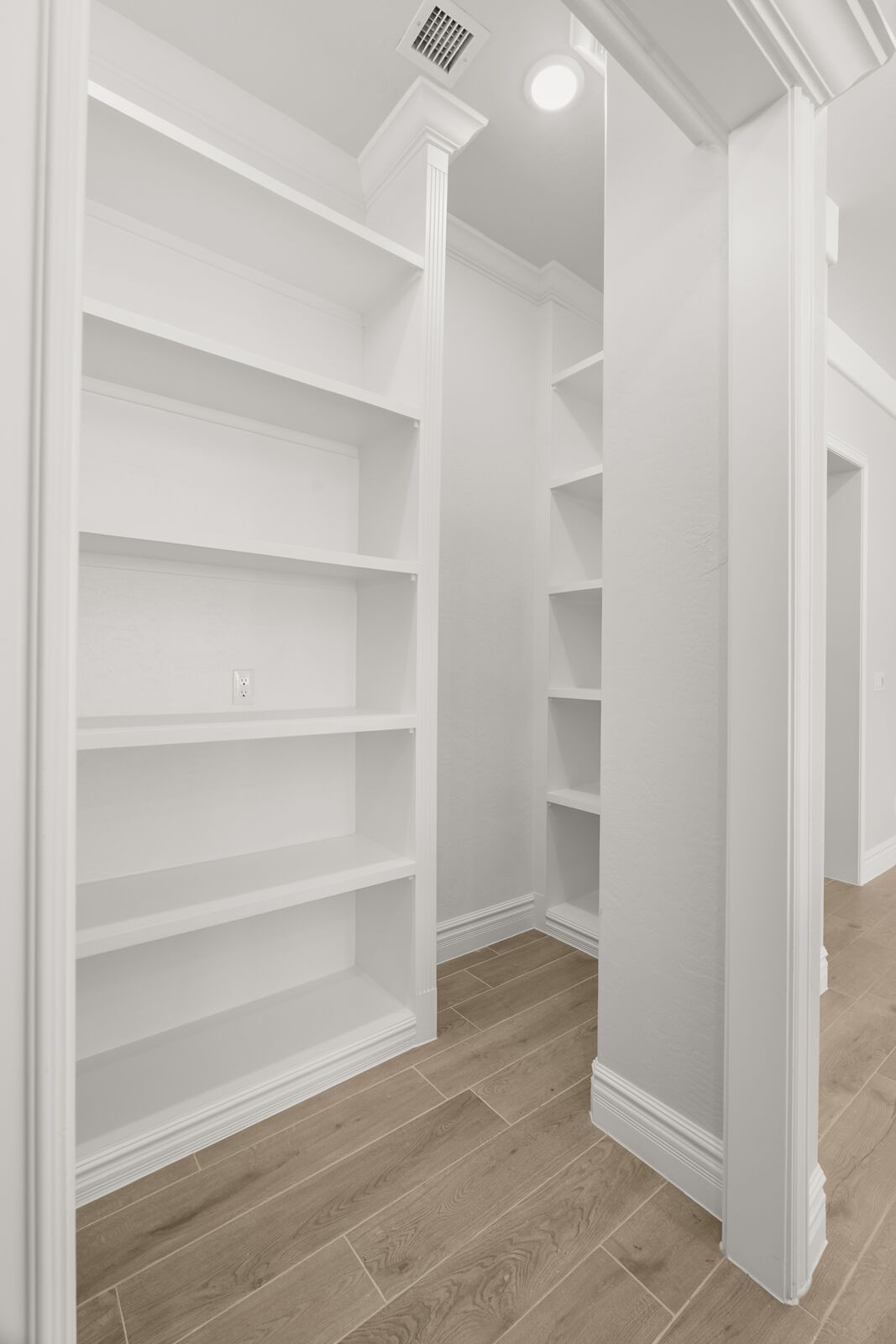 Pantry &mdash; Diamond Homes