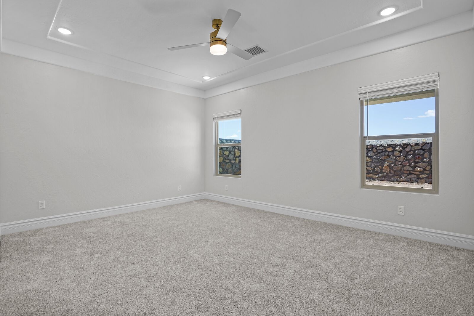 Primary Bedroom &mdash; Diamond Homes